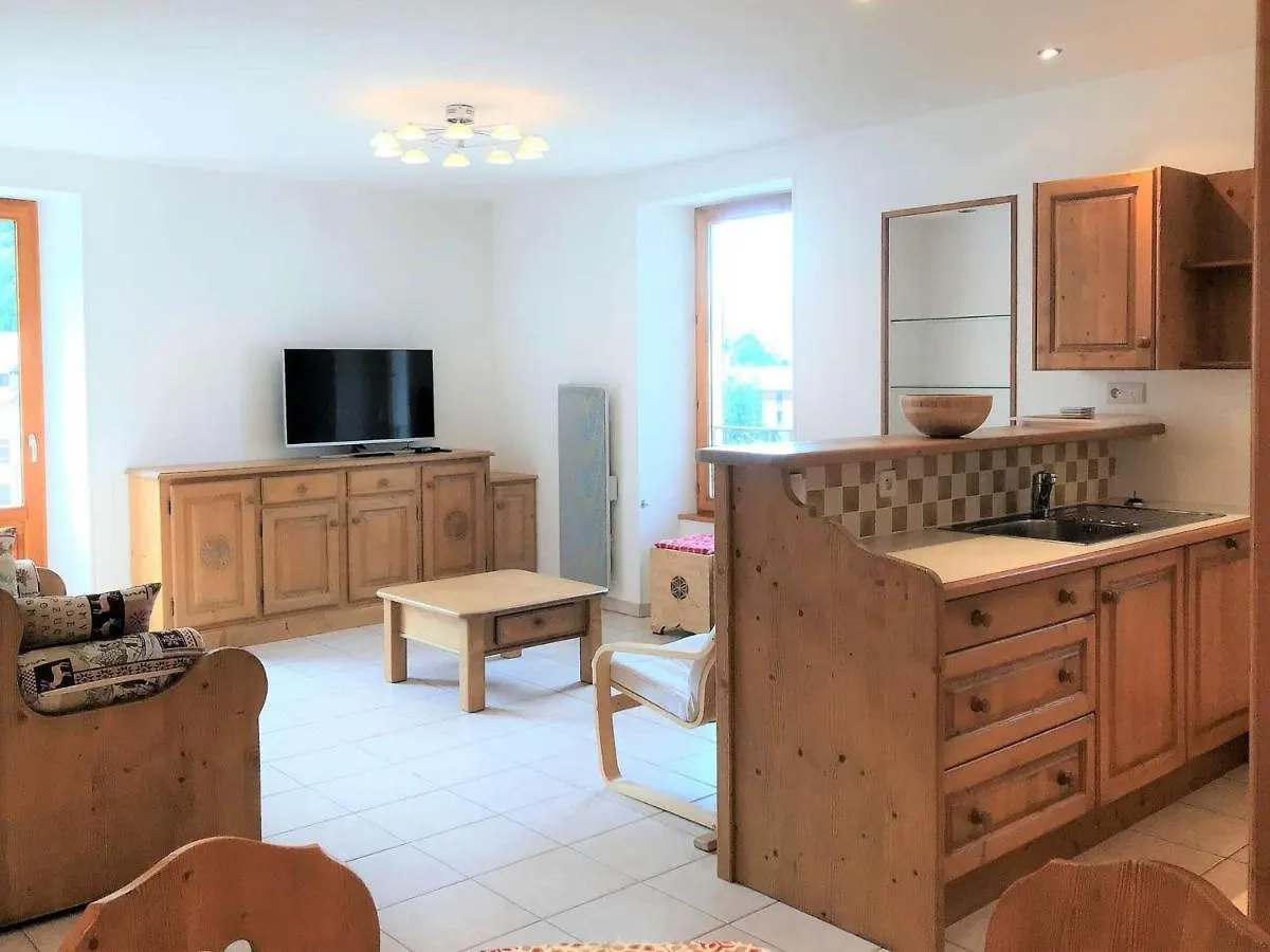 Apartment Appartement Confortable Et Lumineux, 66M², 2 Chambres, 5 Personnes, Beaufort - Wifi Inclus, Proche Services - Fr-1-342-228